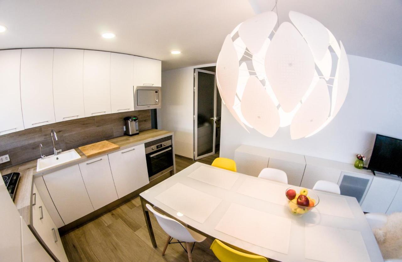 Alay Apartment & Pool 2 Bedroom Benalmadena Exterior photo